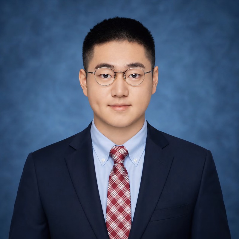 Lingfeng He portrait